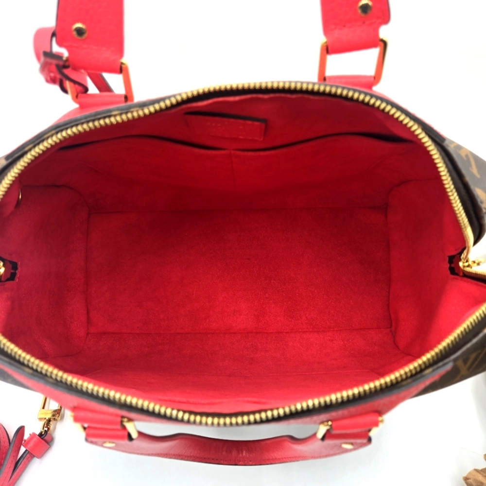 COA Included - Louis Vuitton M50057 Monogram Retiro PM Shoulder/Hand Bag - Picture 14 of 17